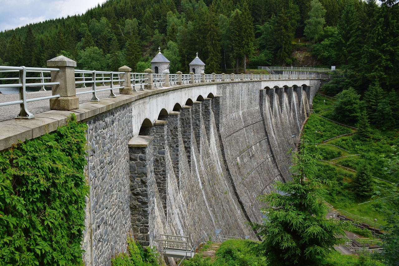 Rund um die Talsperre Eibenstock: die gro&szlig;e Tageswanderung um Sachsens gr&ouml;&szlig;te Talsperre