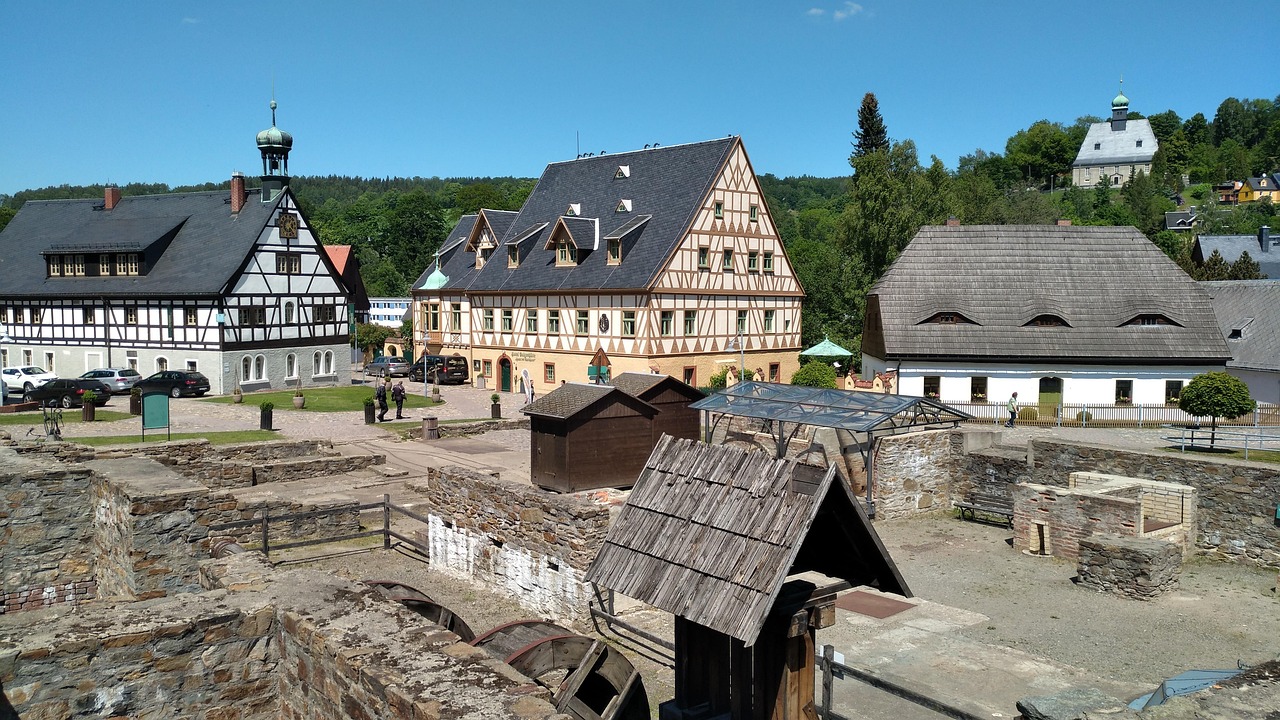 Saigerhütte Olbernhau: Welterbe-Rundgang und Wanderung im Natzschungtal