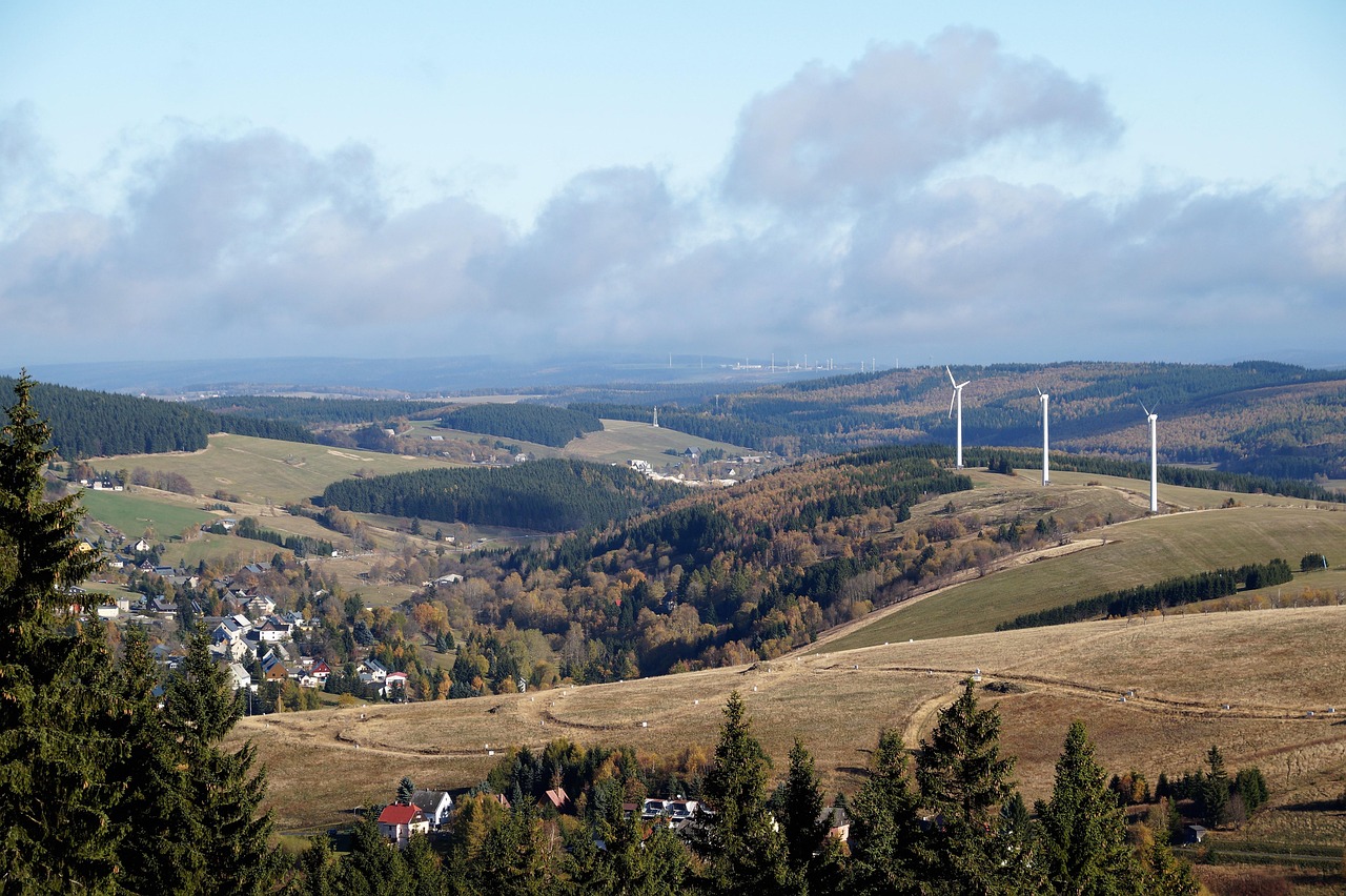 Erzgebirge heute, 28. Oktober 2026: Trüber, nasskalter Herbstmittwoch mit Regen – Indoor-Tipps